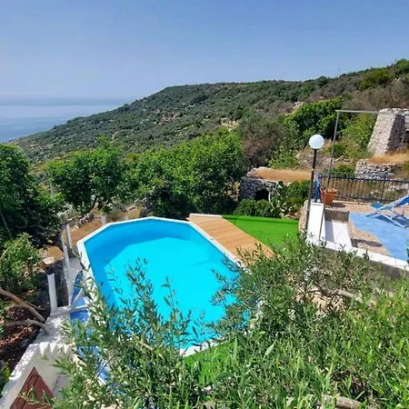 Holiday home Il Giardino Dei Tratturi - Con Splendida Vista Sul Mare E Piscina Corsano (Apulia)