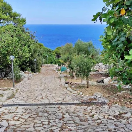 Holiday home Il Giardino Dei Tratturi - Con Splendida Vista Sul Mare E Piscina Corsano (Apulia)