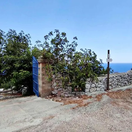 Il Giardino Dei Tratturi - Con Splendida Vista Sul Mare E Piscina Corsano (Apulia)